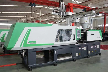 果筐注塑機大概賣多少錢一臺？幾萬到幾十萬不等！