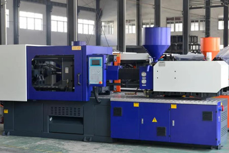 伺服節(jié)能精密注塑機(jī)多少錢一臺(tái)？至少3萬(wàn)元以上！