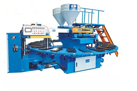 選擇混雙色注塑機(jī)廠家時(shí)應(yīng)該注意哪些問(wèn)題呢？