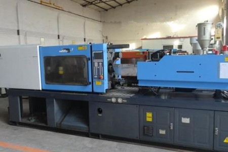 大型注塑機產(chǎn)品色差怎么控制？我來告訴你！